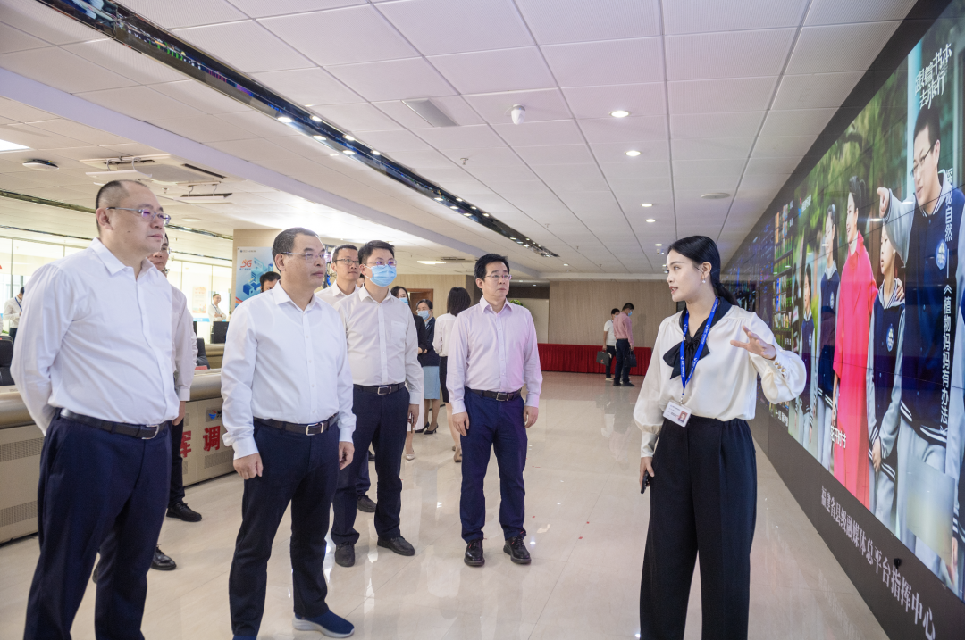 福建廣電網(wǎng)絡集團與福州高新區(qū)管委會深化第二總部經(jīng)濟合作發(fā)展